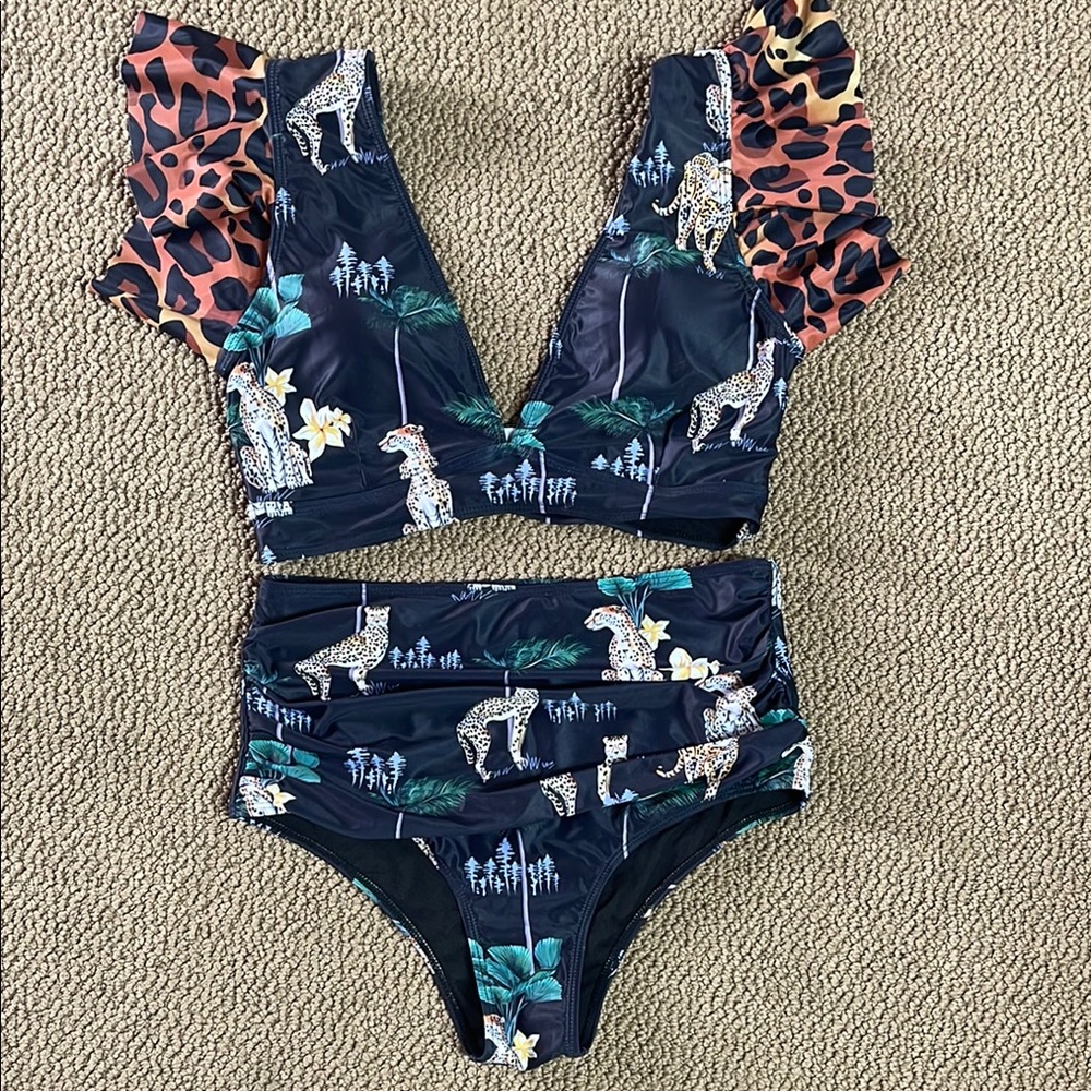 Animal Print Ruffle Sleeve Bikini Set High waist